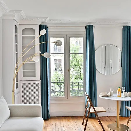 Apartment Proche Gare Montparnasse - Iv